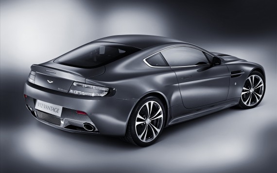 Free Send to Mobile Phone Aston Martin Cars wallpaper num.65