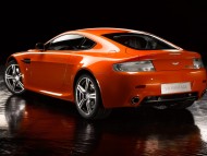 V8 vantage N400 back / Aston Martin