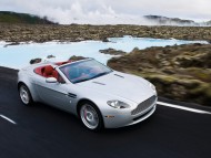 Vantage Roadster / Aston Martin