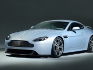 Download blue vantage V12 front / Aston Martin