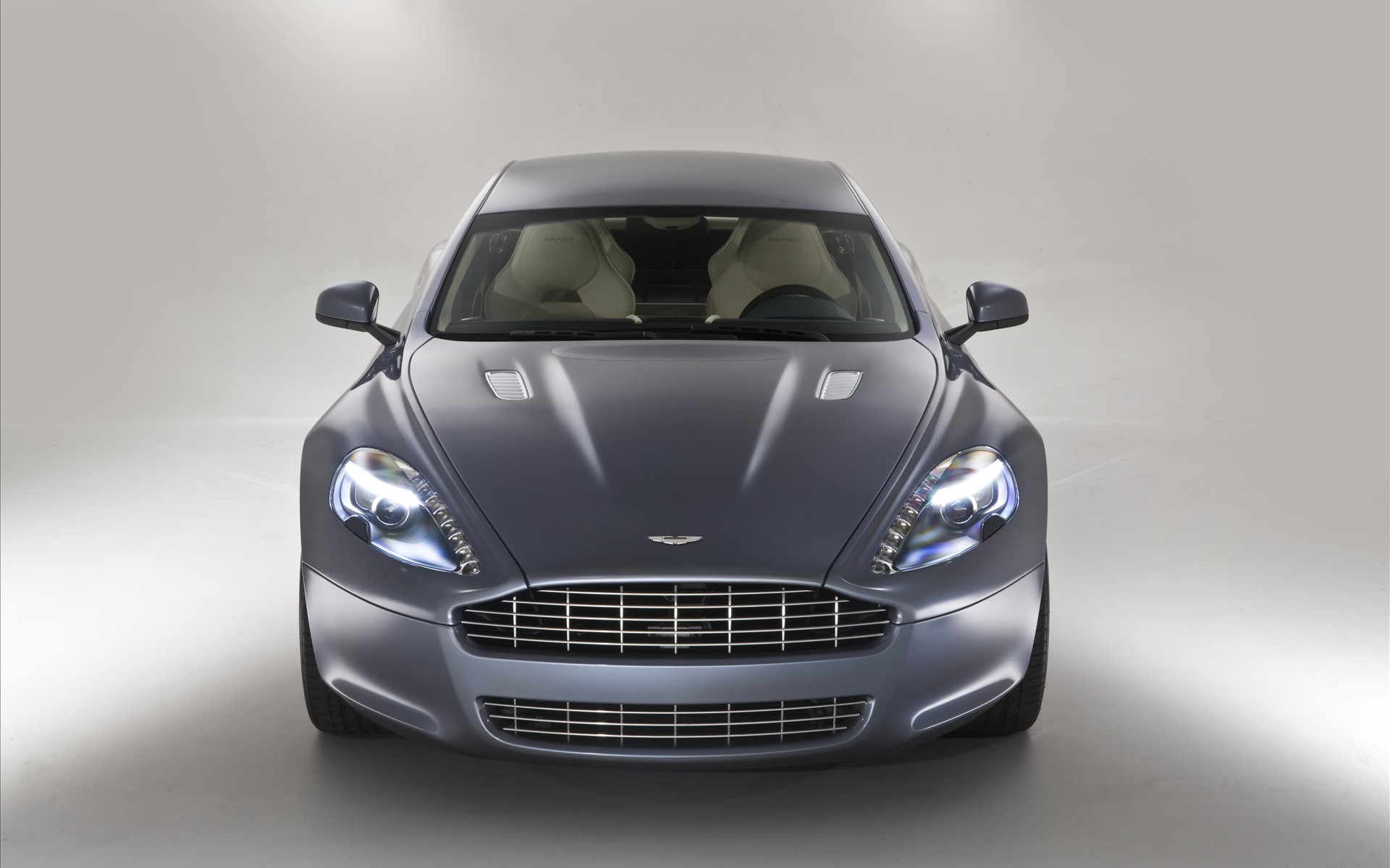 Download HQ Aston Martin wallpaper / Cars / 1920x1200