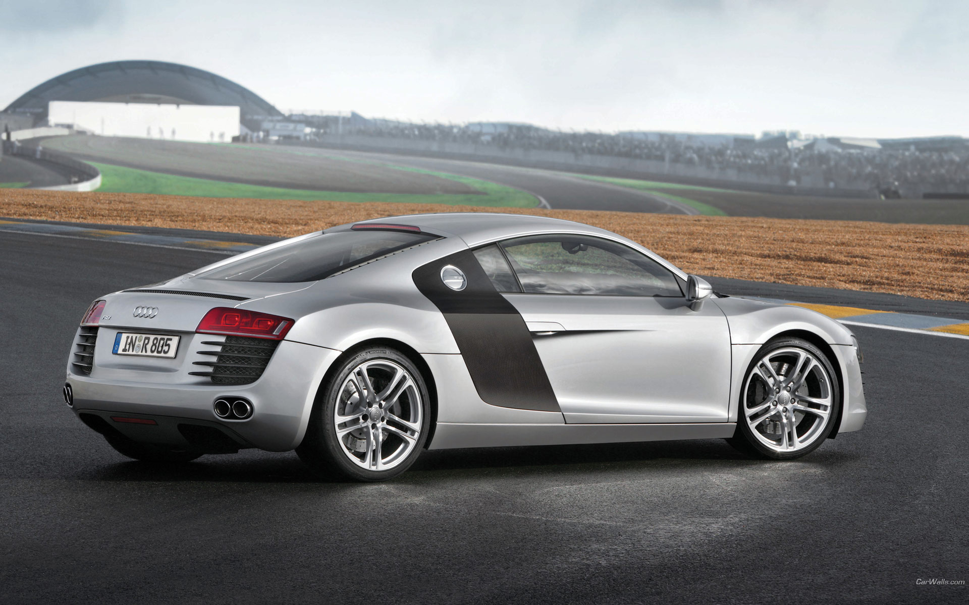 Download full size R8 silver side outdoor Audi wallpaper / 1920x1200