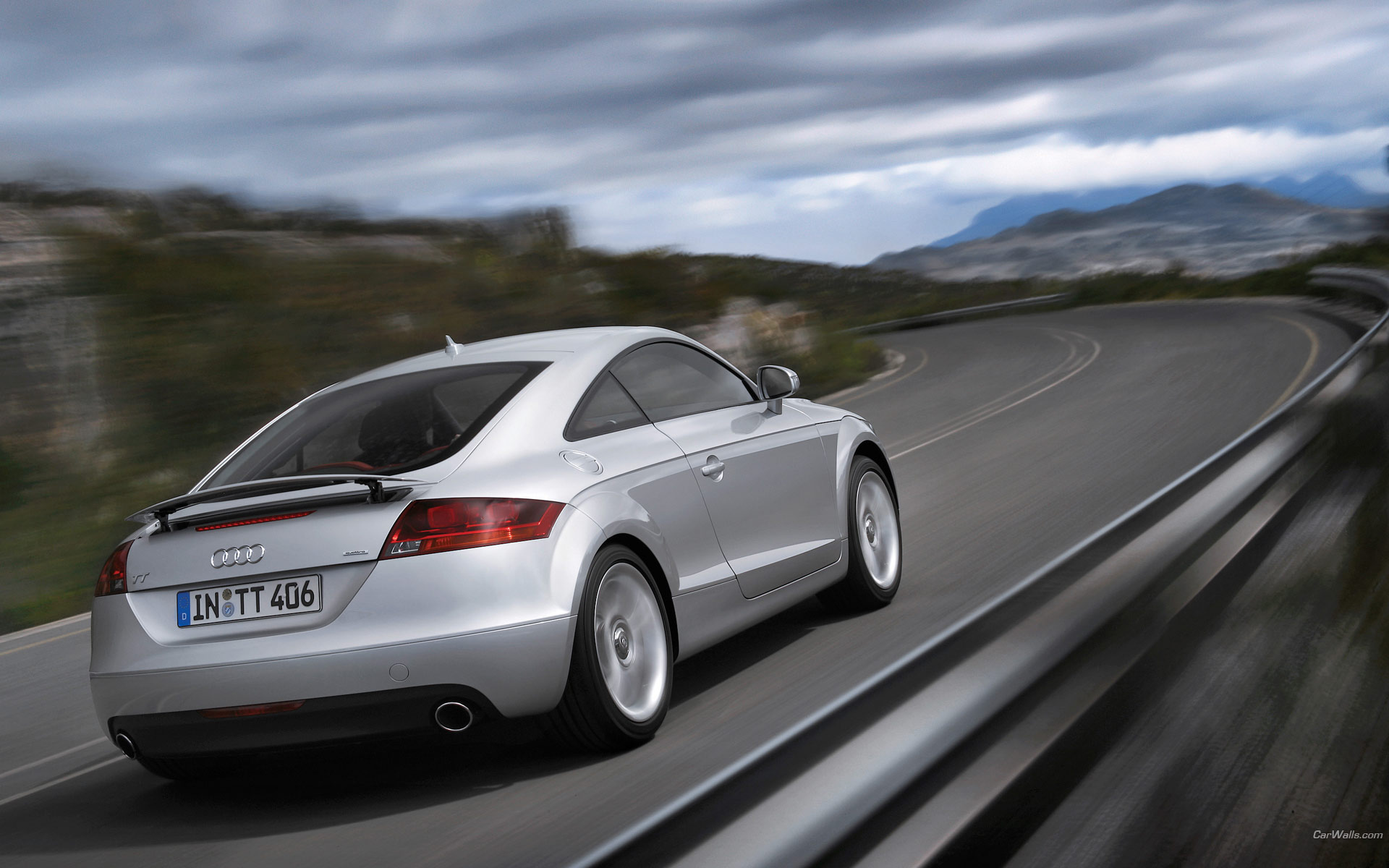 Download HQ TT back Audi wallpaper / 1920x1200