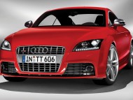 TT S red coupe front / Audi
