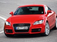 TT red coupe front / Audi