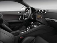 Download TT S red coupe dashboard / Audi