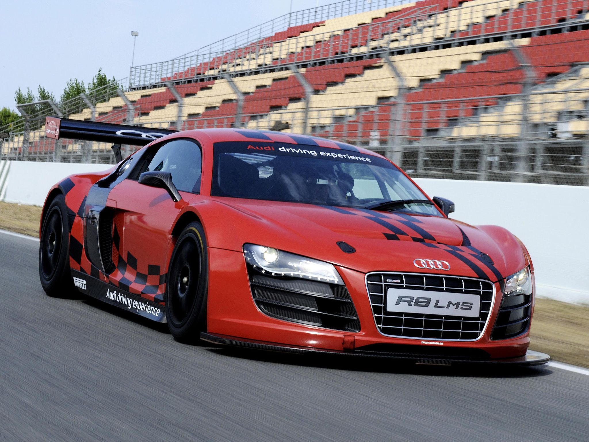 Download HQ Audi wallpaper / Cars / 2048x1536