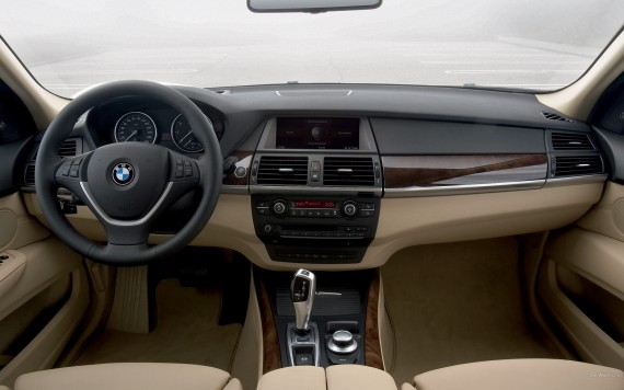 Free Send to Mobile Phone X5 jeep dashboard Bmw wallpaper num.316