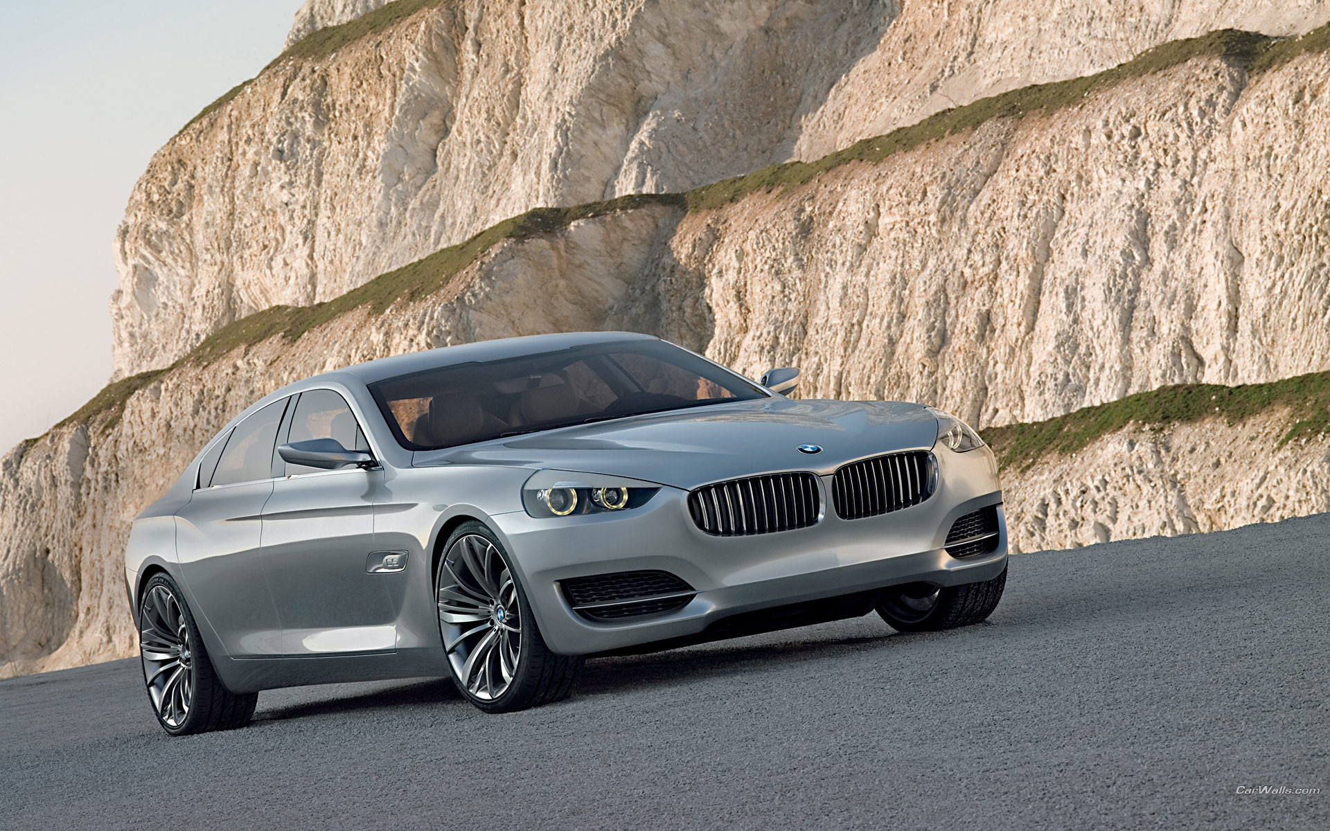 Download full size CS concept front Bmw wallpaper / 1920x1200