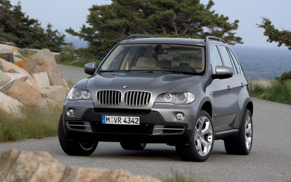 Free Send to Mobile Phone X5 jeep grey front Bmw wallpaper num.322