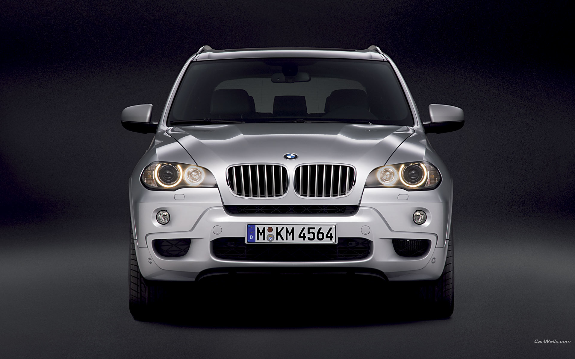 Download High quality X5 M Sports Package front Bmw wallpaper / 1920x1200