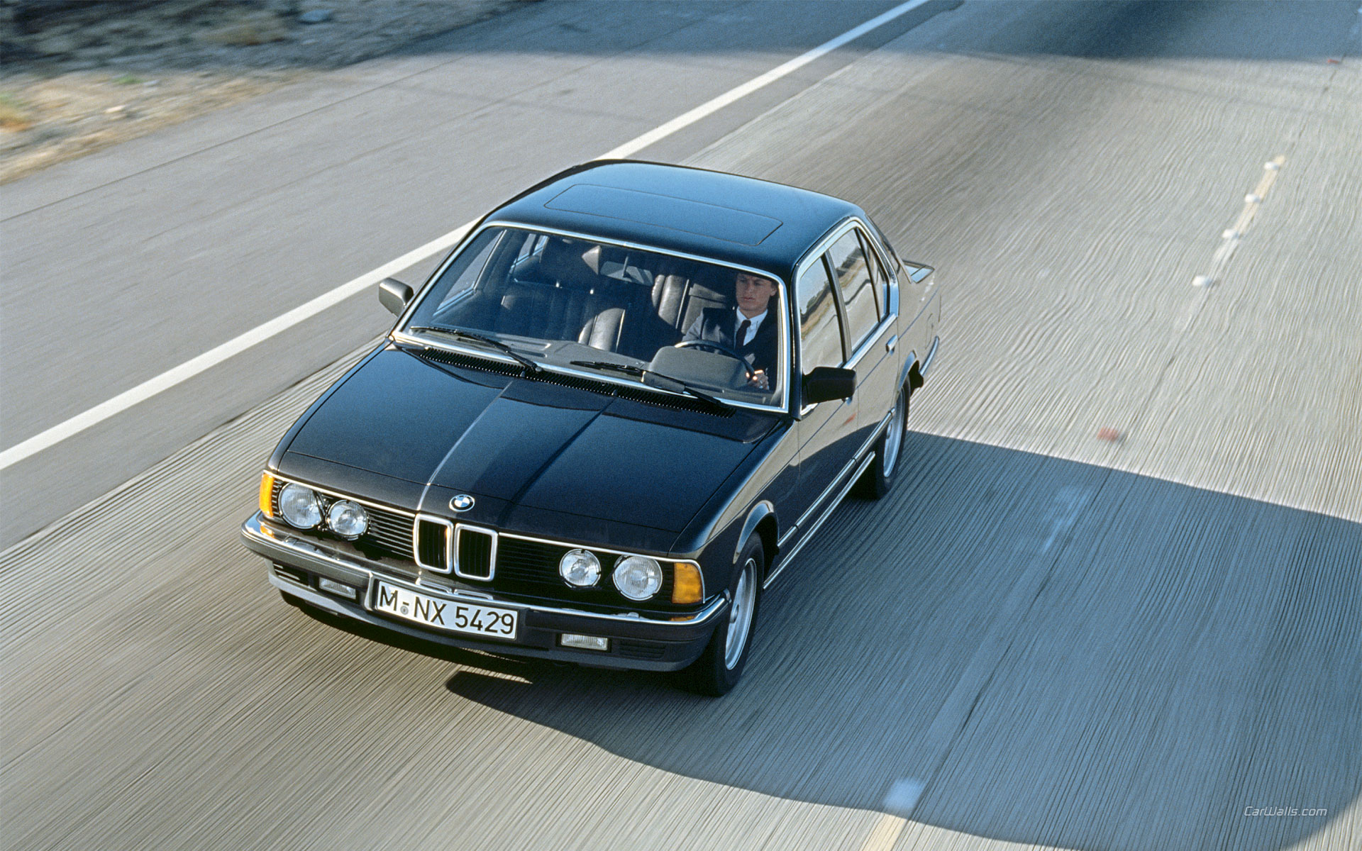 Download High quality 7 seriesss 19xx retro Bmw wallpaper / 1920x1200