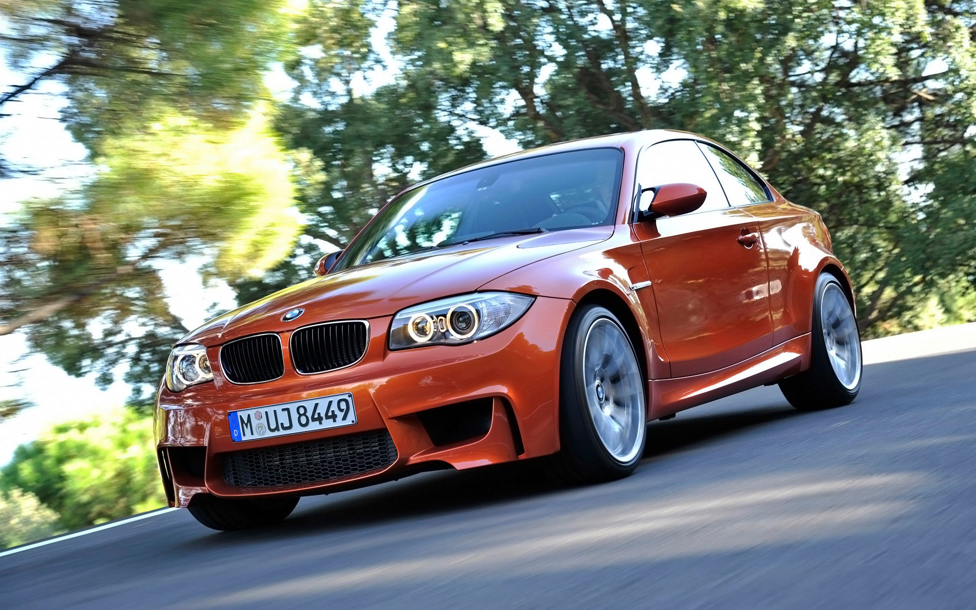 Download full size orange Bmw wallpaper / 1920x1200