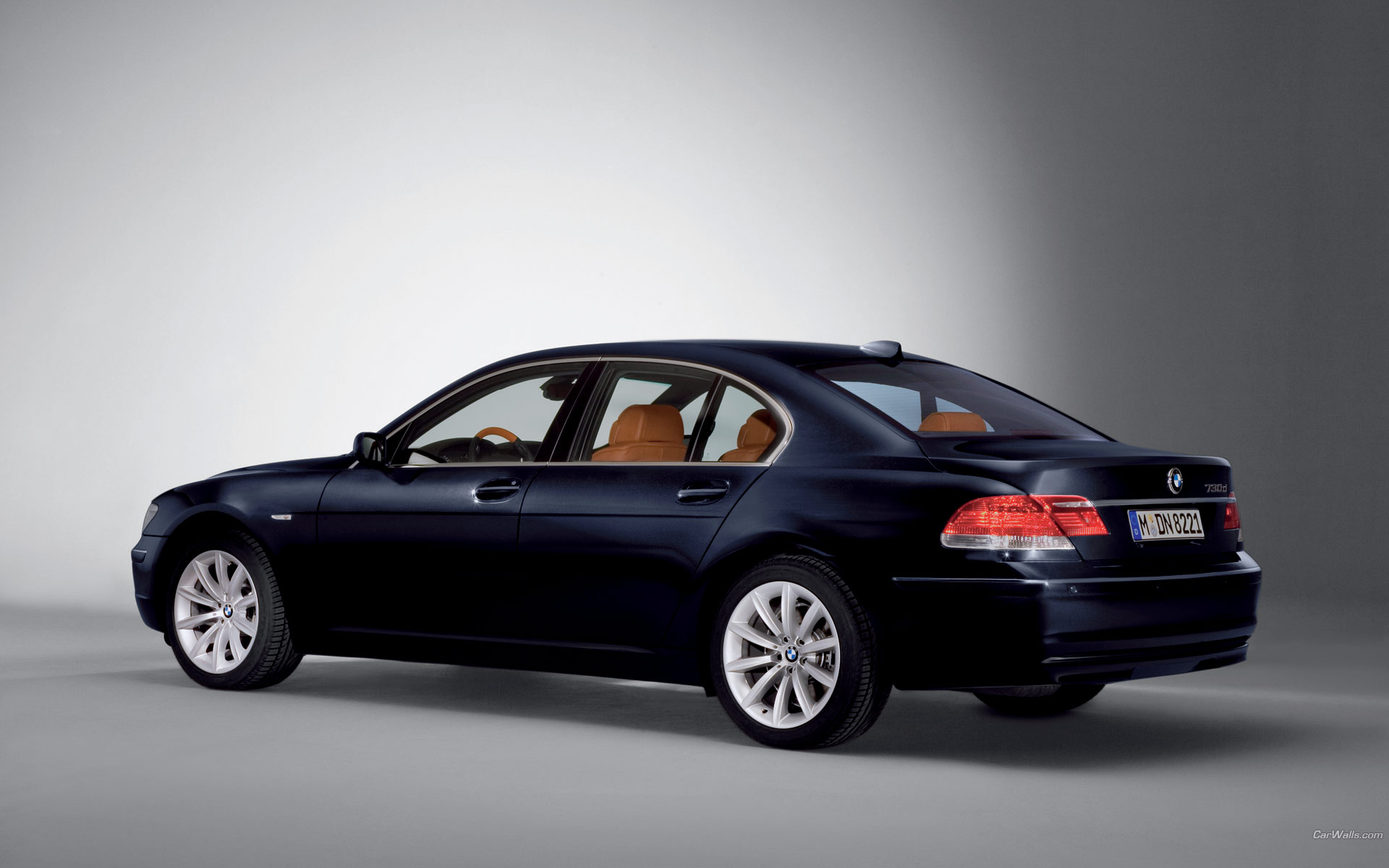 Download HQ 730d side Bmw wallpaper / 1920x1200