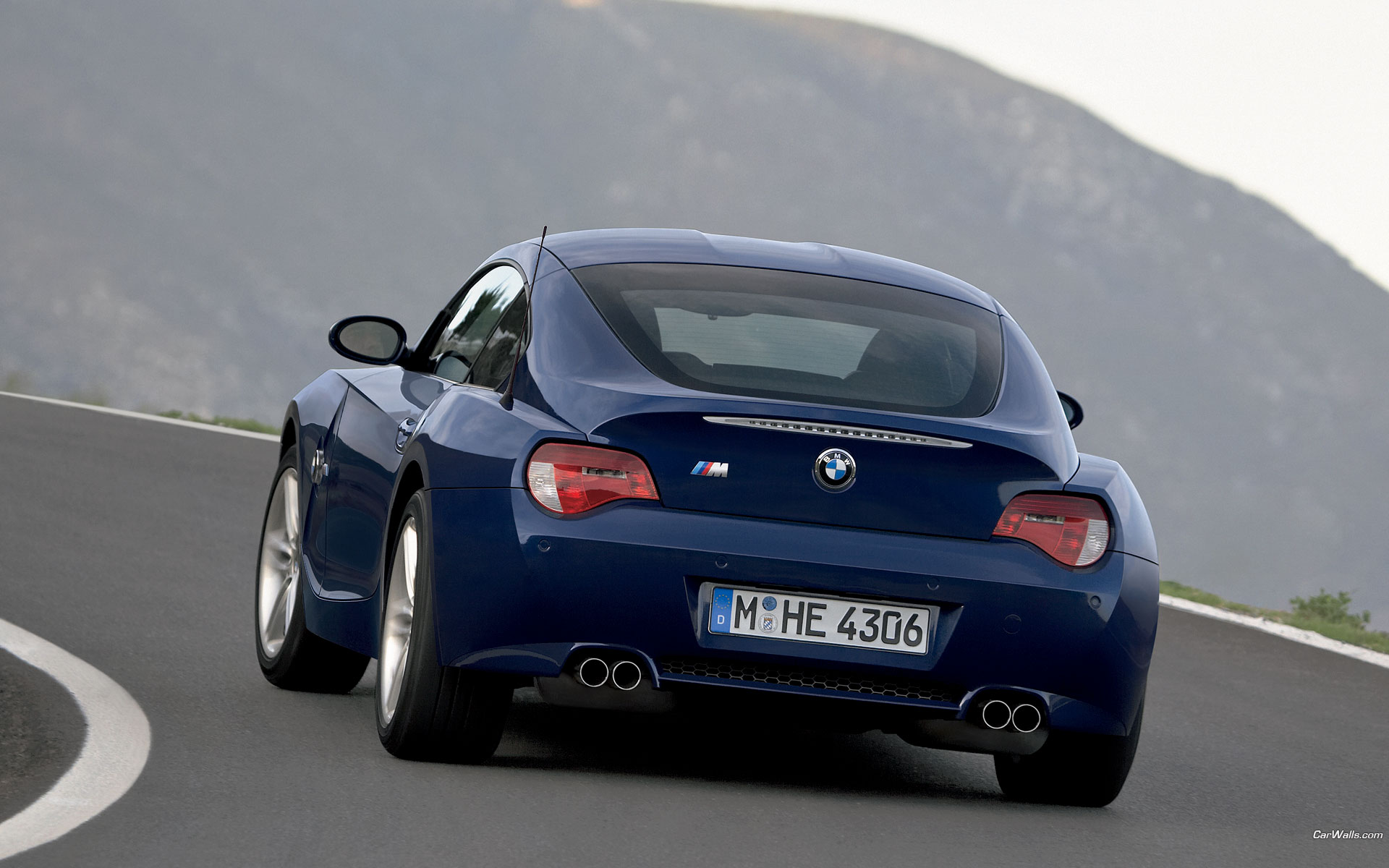 Download HQ Z4 coupeM blue back Bmw wallpaper / 1920x1200