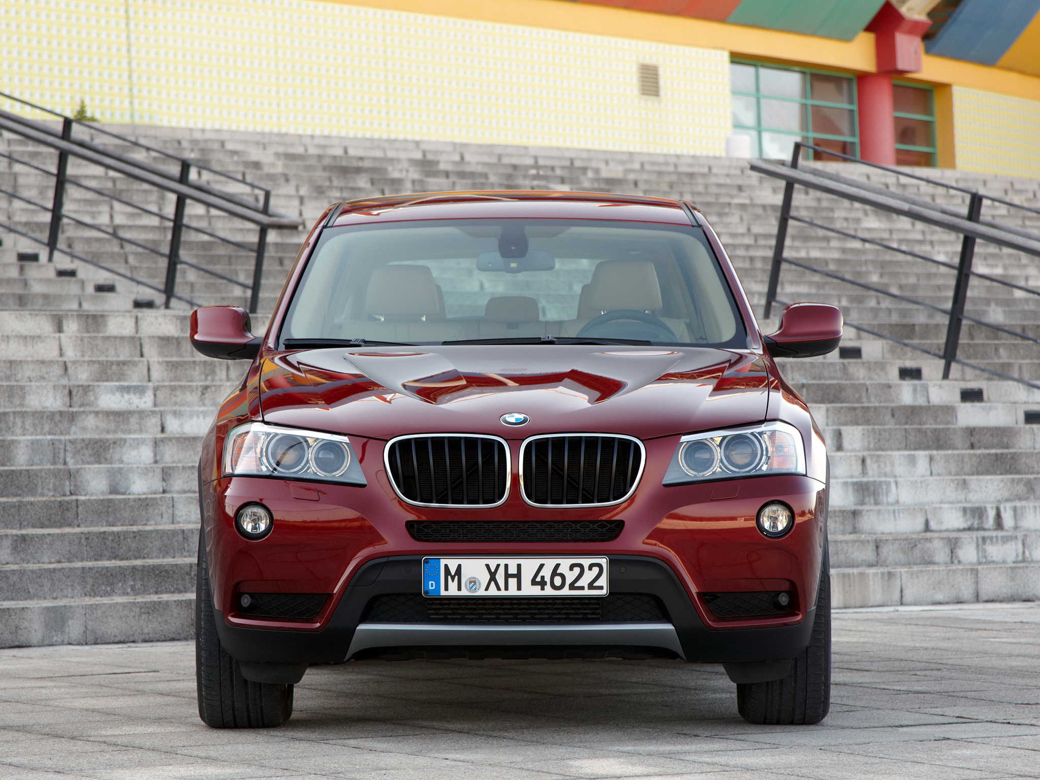 Download High quality crimson front Bmw wallpaper / 2048x1536