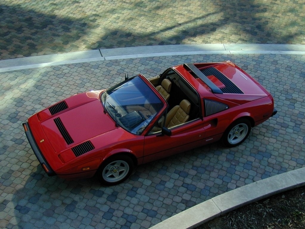 Full size Ferrari wallpaper / Cars / 1024x768