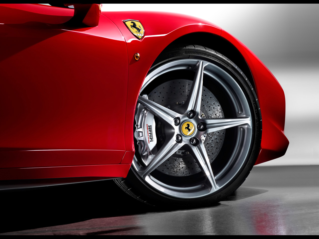 Download HQ wheel Ferrari wallpaper / 1280x960