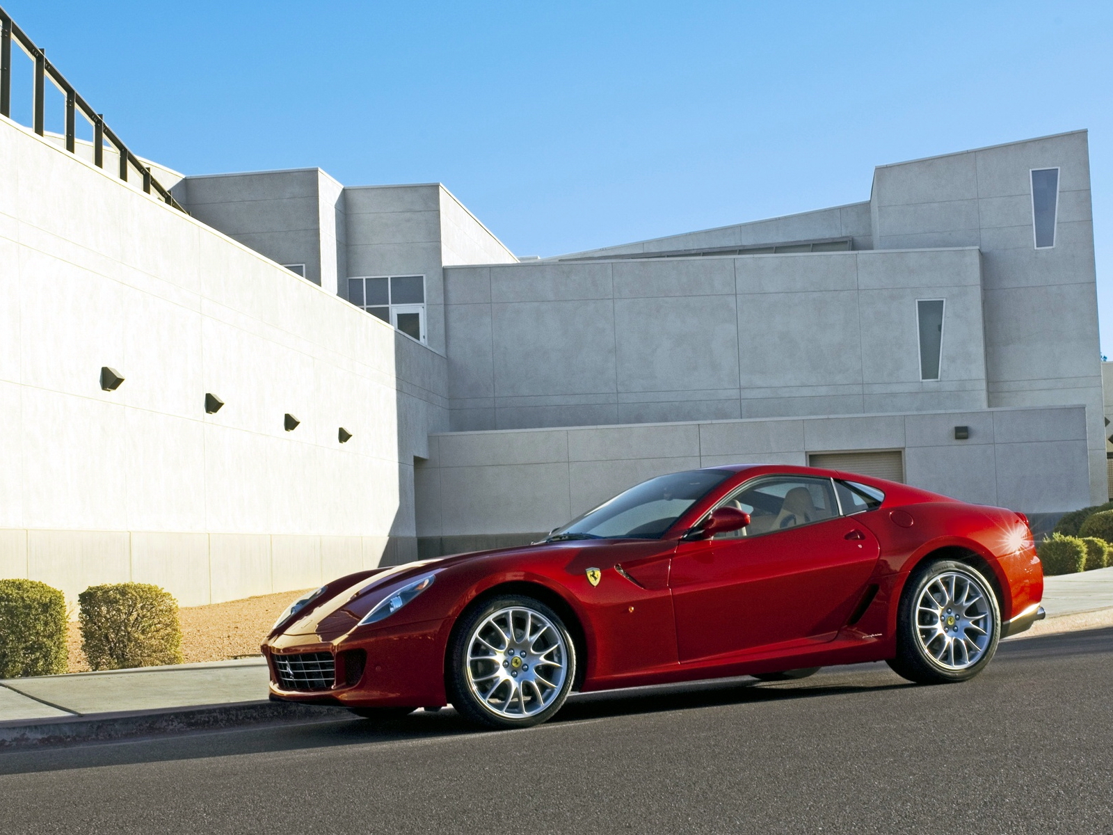 Download High quality Ferrari wallpaper / Cars / 1600x1200