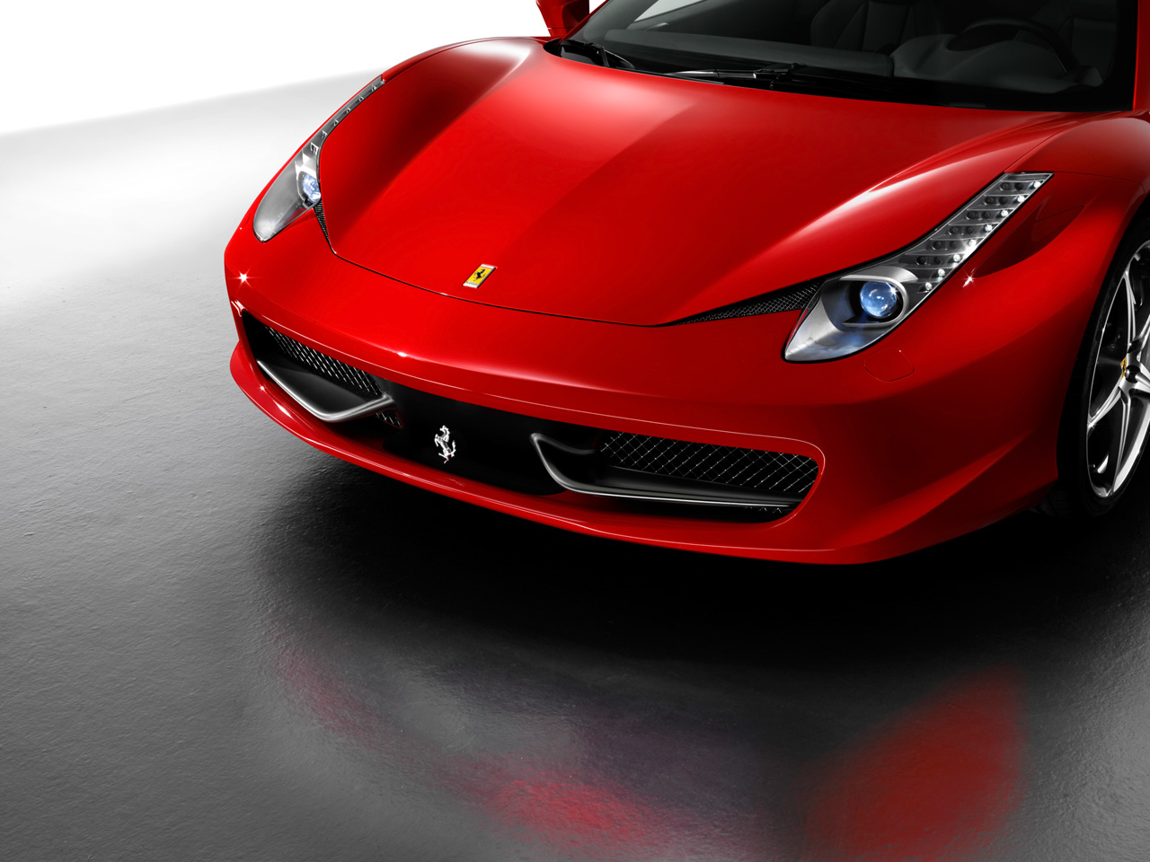 Download HQ front1 Ferrari wallpaper / 1280x960