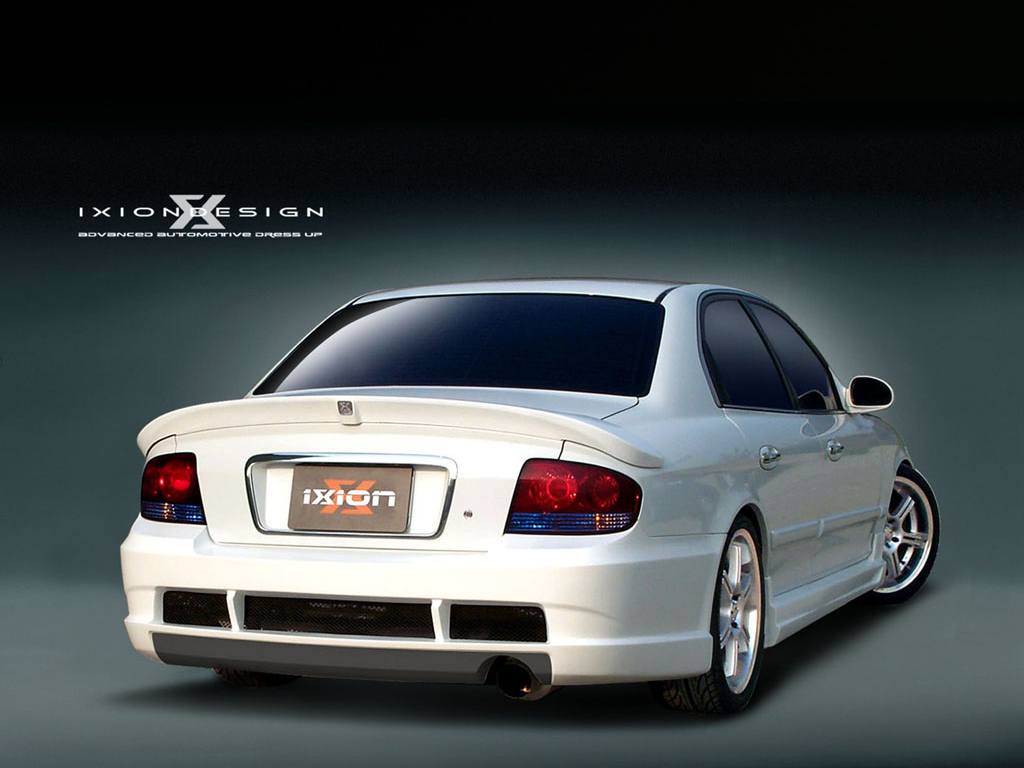 Download Ixion Design Sedan Hyundai wallpaper / 1024x768