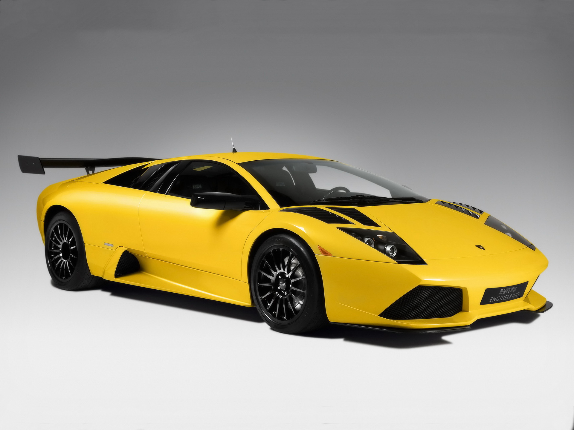 Download HQ Lamborghini wallpaper / Cars / 1920x1440