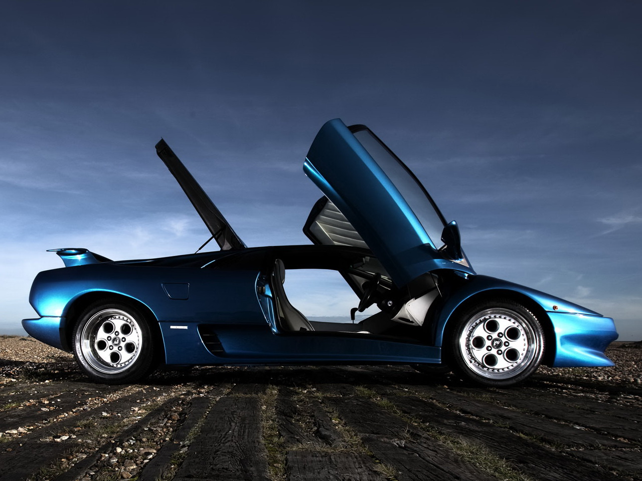 Download full size Lamborghini wallpaper / Cars / 1280x960