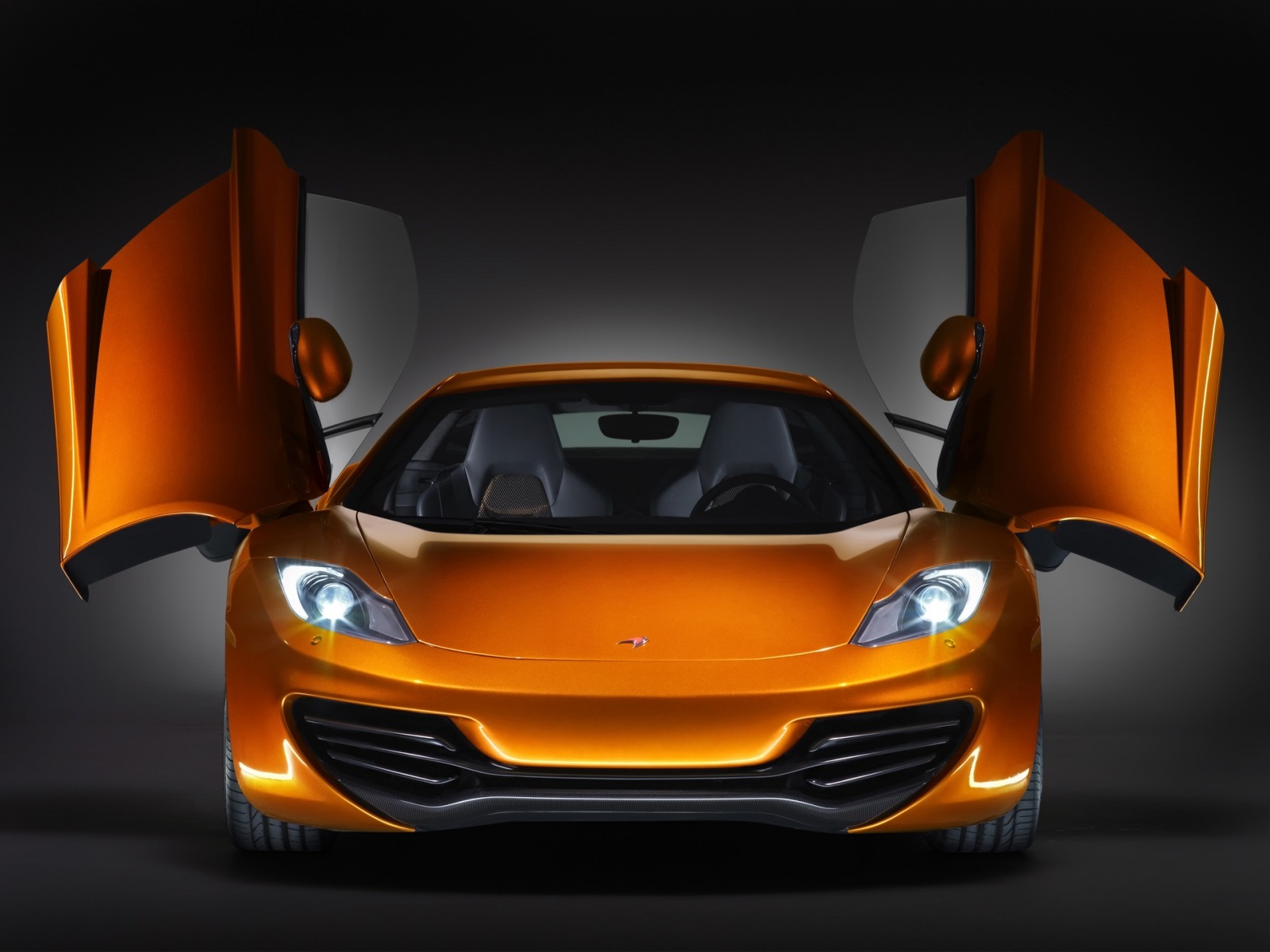 Download HQ MP4-12C orange front McLaren wallpaper / 1600x1200