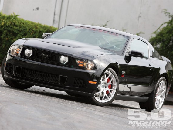 Free Send to Mobile Phone black coupe Mustang wallpaper num.17