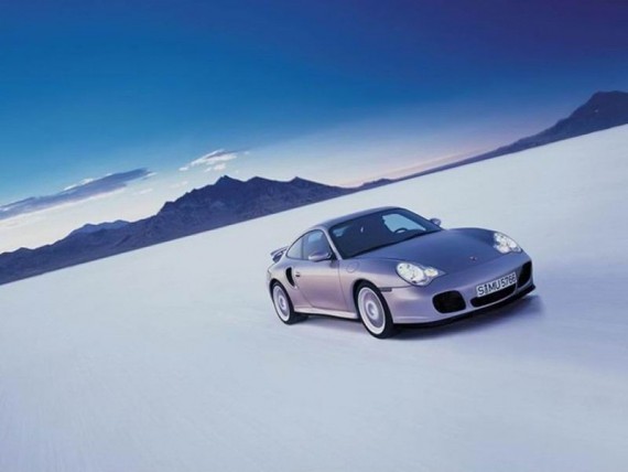 Free Send to Mobile Phone Porshe Cars wallpaper num.50