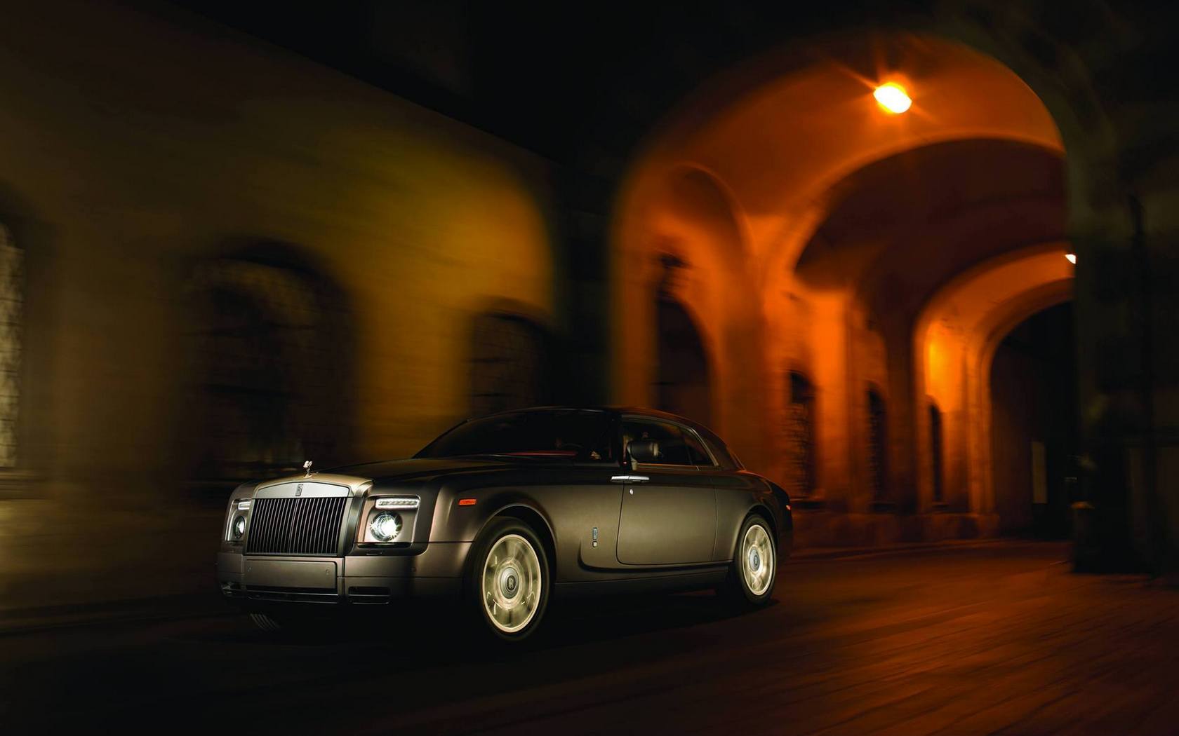 Download HQ Rolls Royce wallpaper / Cars / 1680x1050