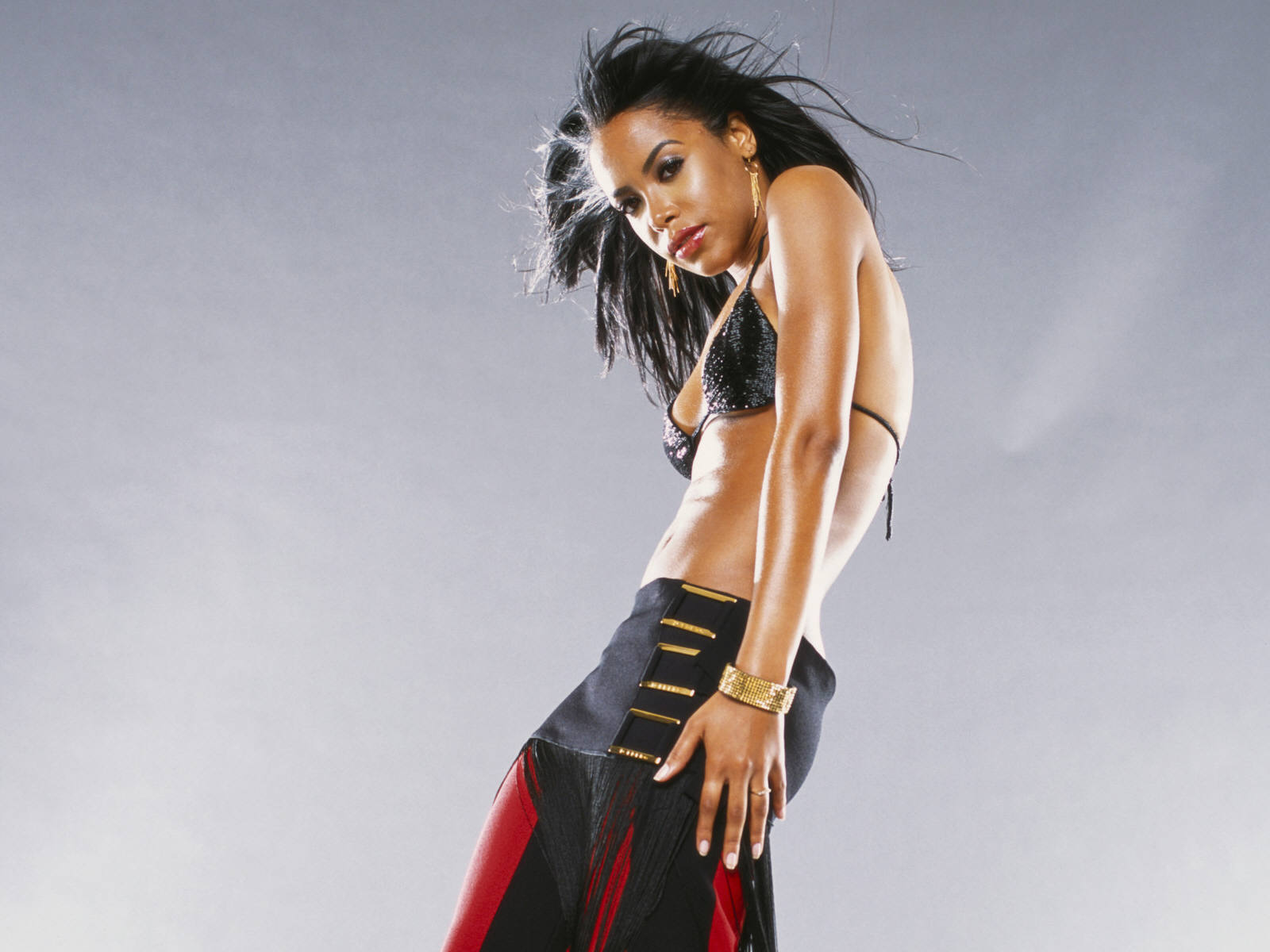 Download full size Aaliyah wallpaper / Celebrities Female / 1600x1200