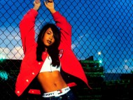 Aaliyah / Celebrities Female
