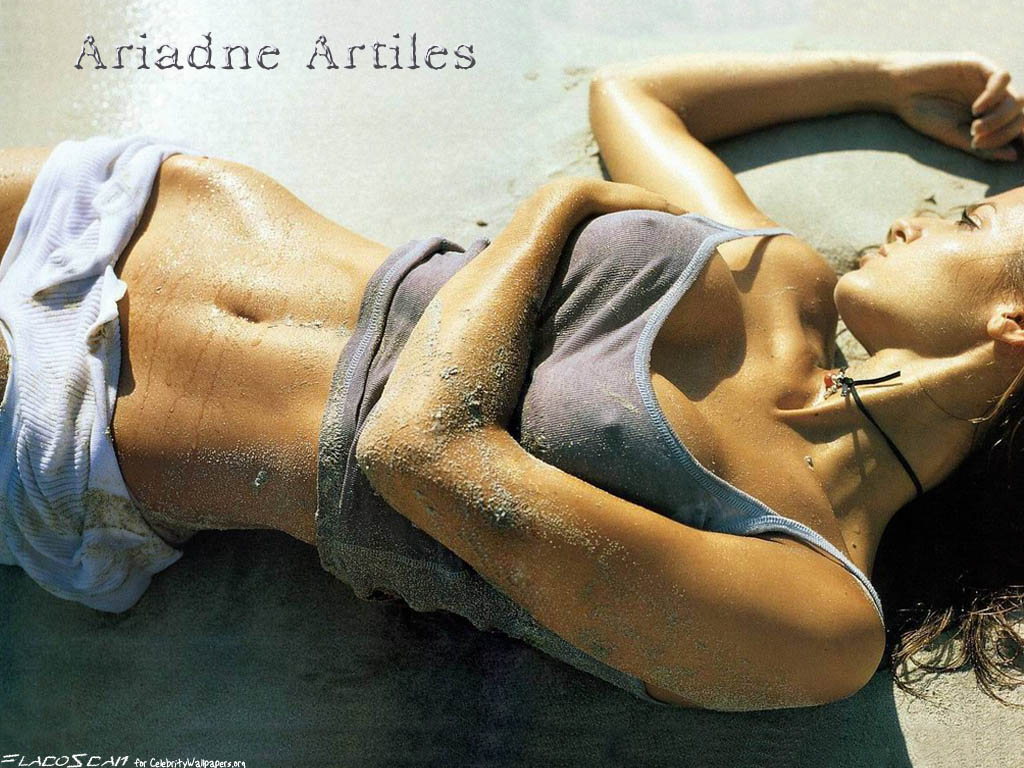 Download Adriane Artiles / Celebrities Female wallpaper / 1024x768