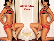 Alexandra Khan / Celebrities Female