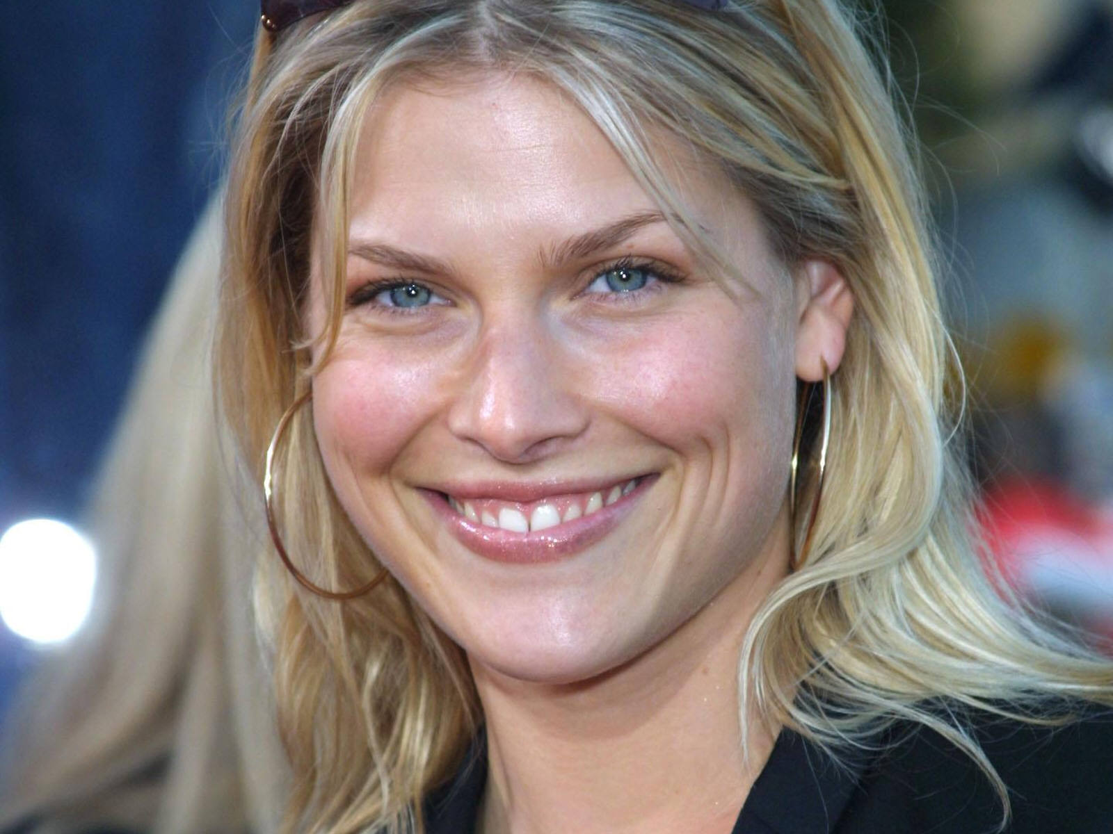 Download full size Ali Larter wallpaper / Celebrities Female / 1600x1200