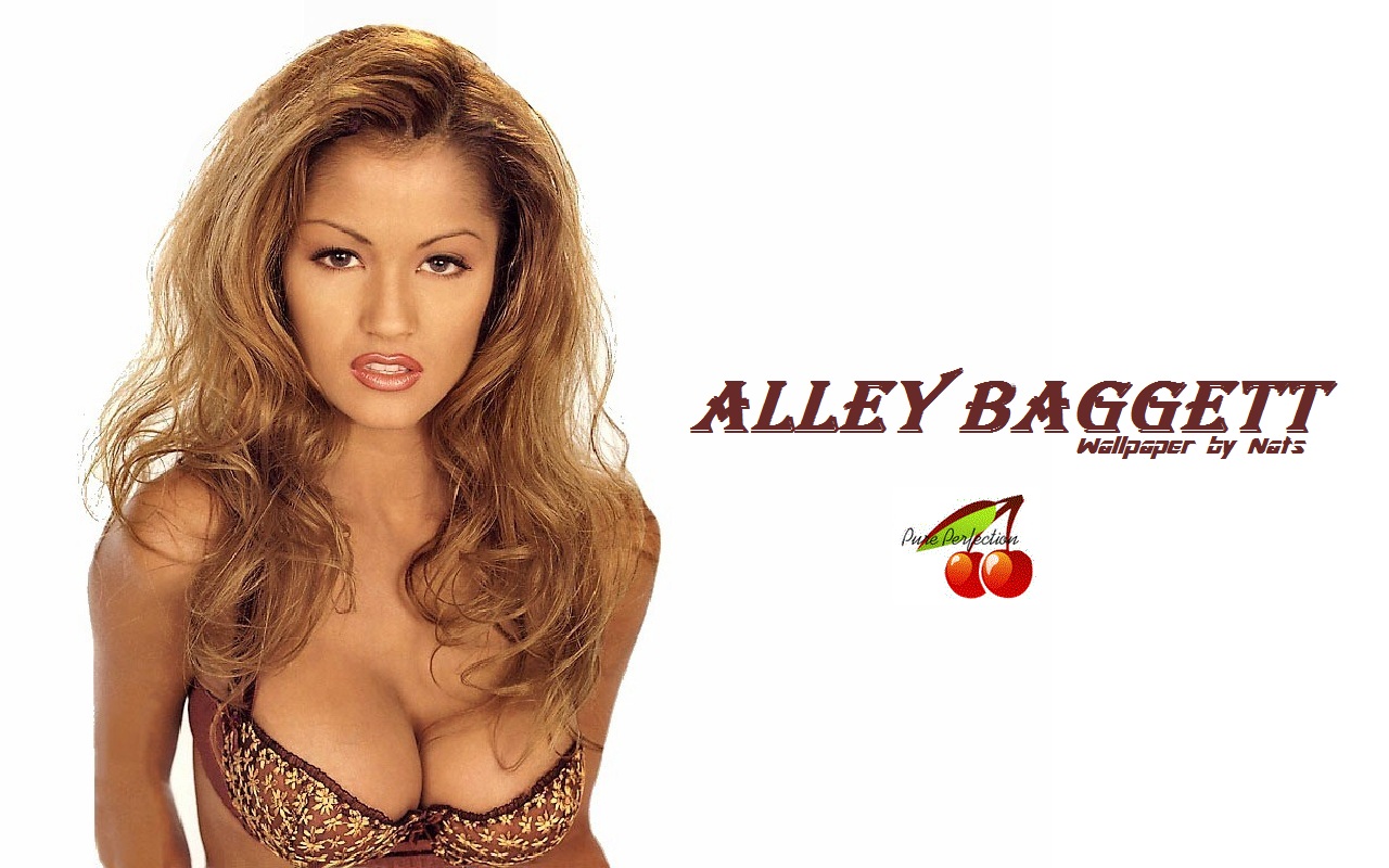 Download HQ Alley Baggett wallpaper / Celebrities Female / 1280x800