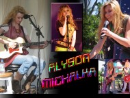 Alyson Michalka / Celebrities Female