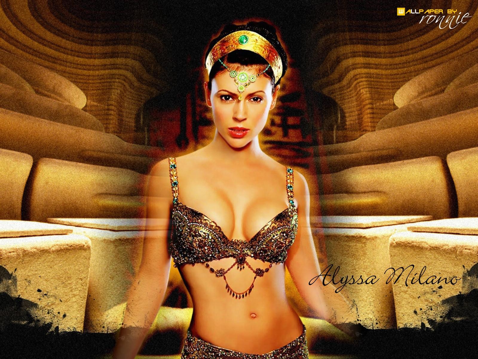 Download full size Alyssa Milano wallpaper / Celebrities Female / 1600x1200