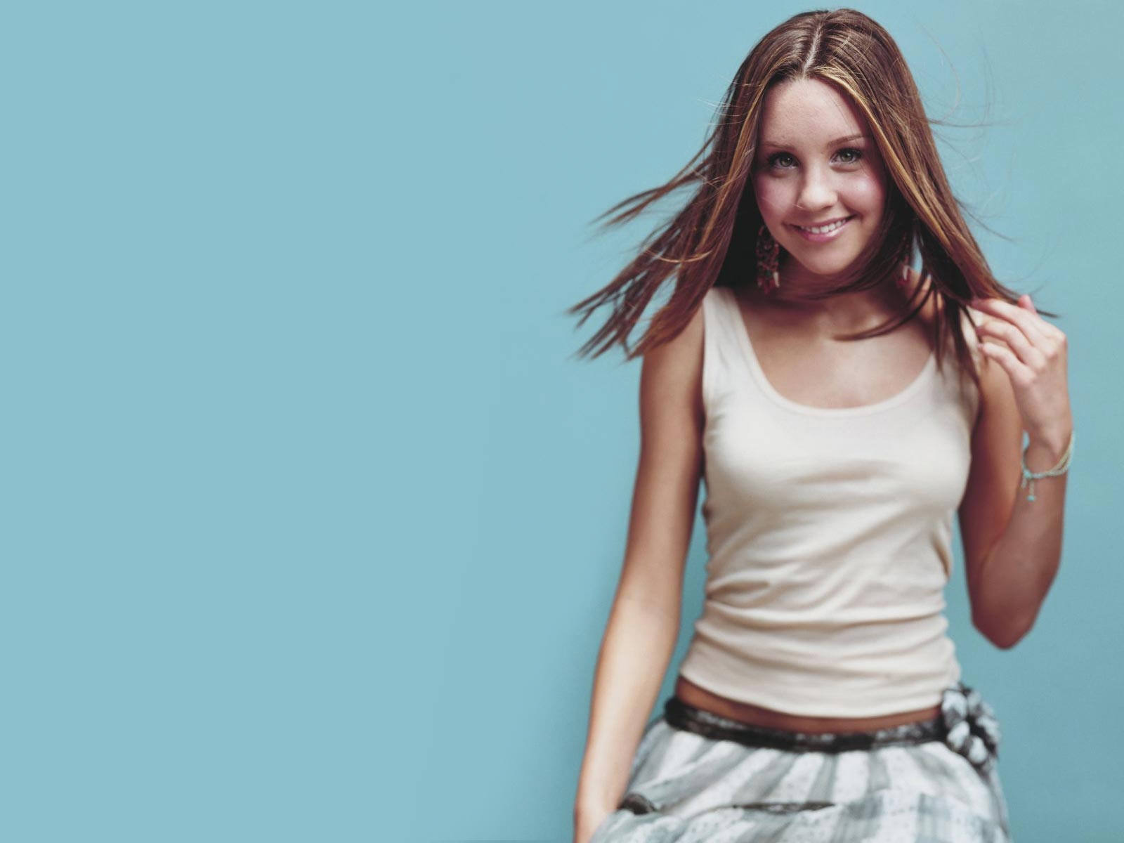 Download HQ Amanda Bynes wallpaper / Celebrities Female / 1600x1200