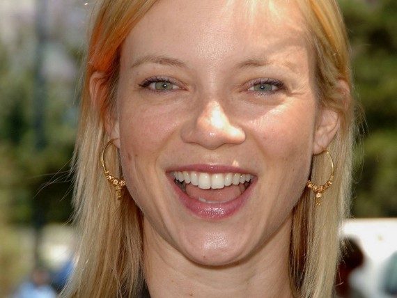 Free Send to Mobile Phone Amy Smart Celebrities Female wallpaper num.32