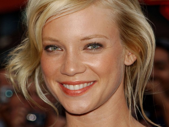 Free Send to Mobile Phone Amy Smart Celebrities Female wallpaper num.8
