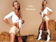 Amy Wesson / Celebrities Female