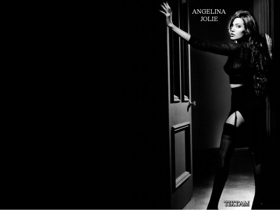 Free Send to Mobile Phone Angelina Jolie Celebrities Female wallpaper num.87