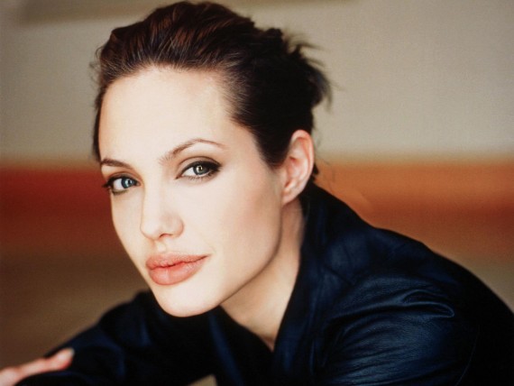 Free Send to Mobile Phone Angelina Jolie Celebrities Female wallpaper num.239