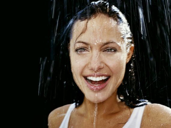 Free Send to Mobile Phone Angelina Jolie Celebrities Female wallpaper num.269