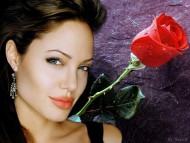 Angelina Jolie / Celebrities Female