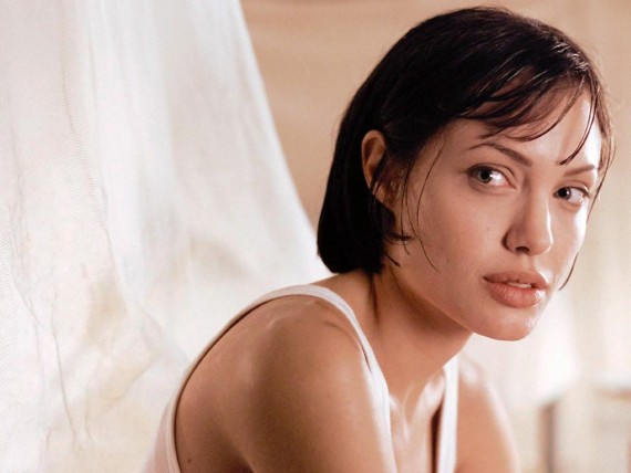 Free Send to Mobile Phone Angelina Jolie Celebrities Female wallpaper num.261