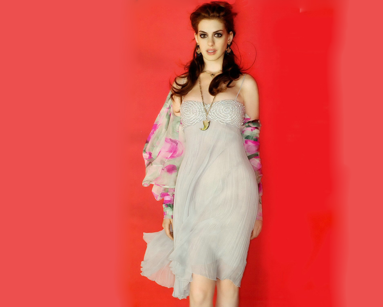 Download HQ Anne Hathaway wallpaper / Celebrities Female / 1280x1024
