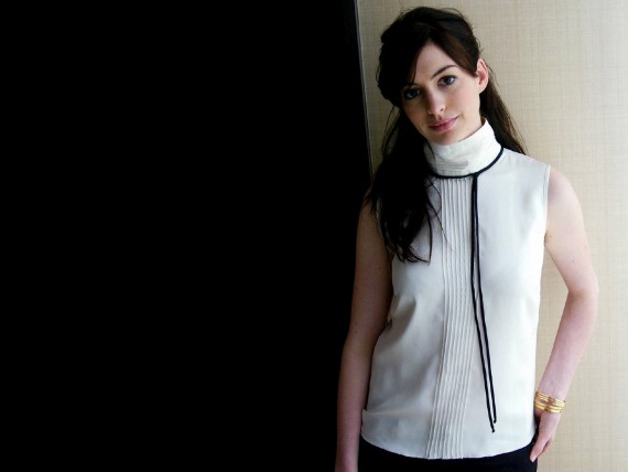 Free Send to Mobile Phone Anne Hathaway Celebrities Female wallpaper num.60